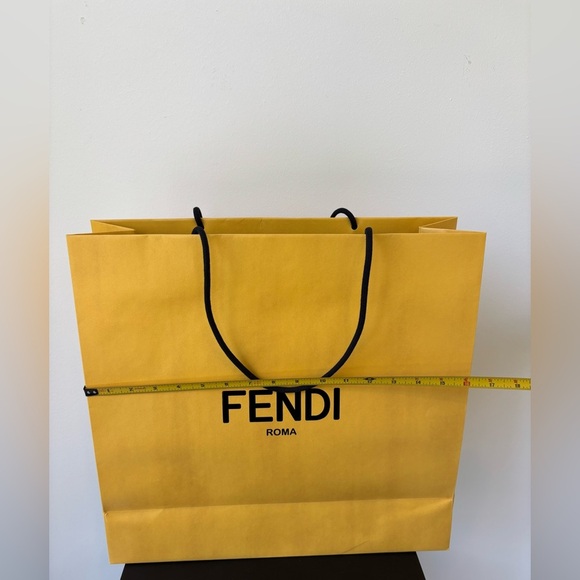 Fendi Yellow Shopping Bag - Picture 5 of 7